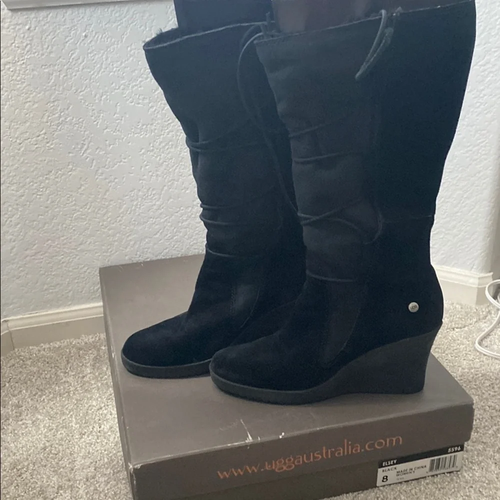 Women's UGG Black Suede lace up Boots - Picture 5 of 8